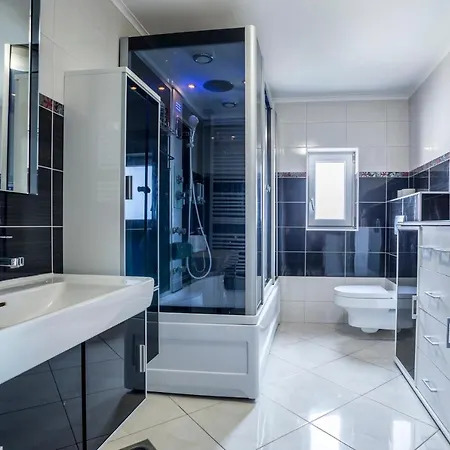 Luxury Spacious Near Znjan W Sea View